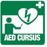 Bestuur v.v. Hattem volgt reanimatie-/AED-cursus