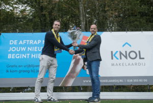 Knol Makelaardij nieuwe Zilveren Sponsor van V.V. Hattem